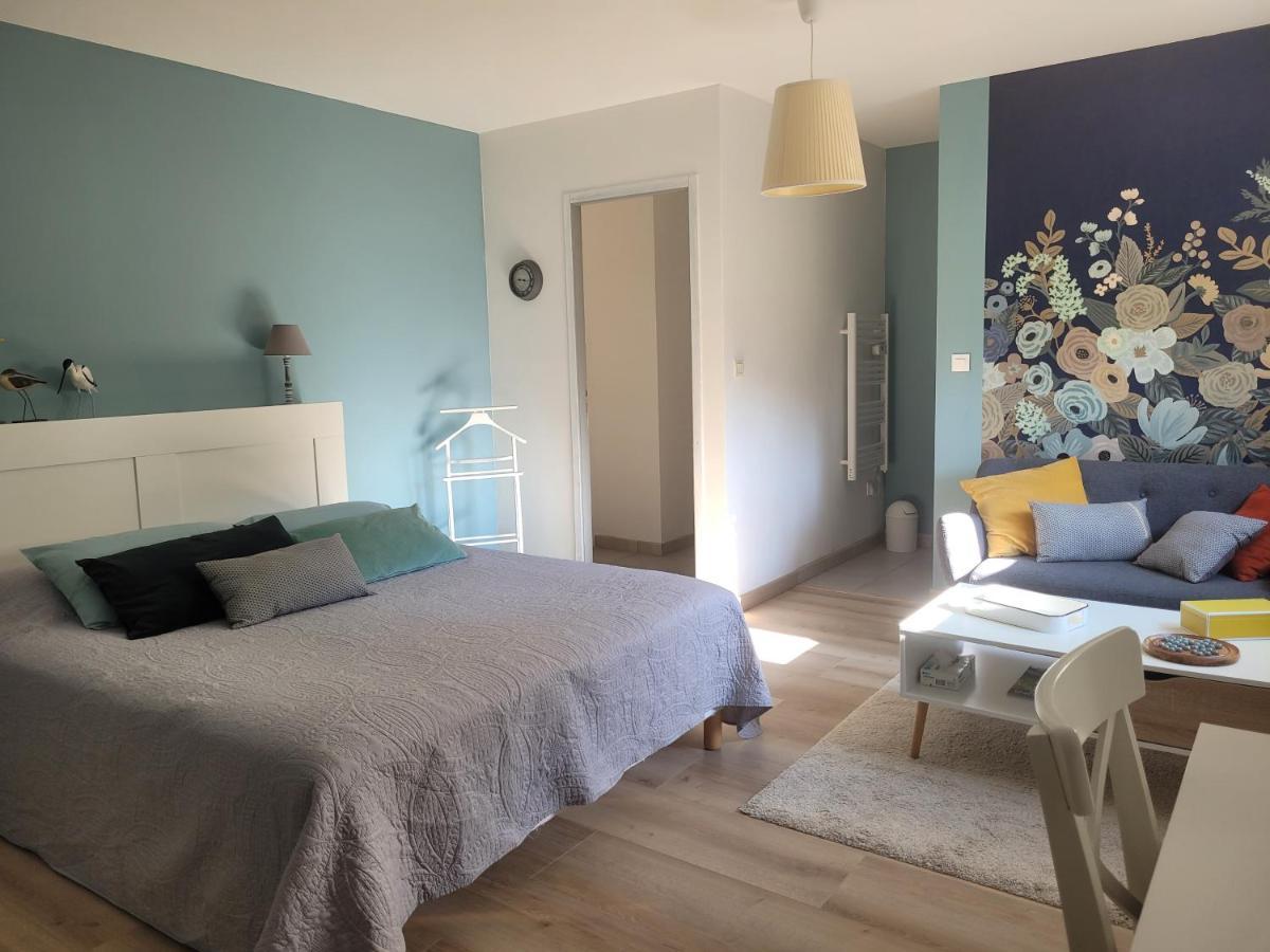 Bed and Breakfast L'Atelier 7 Сент Екстер'єр фото