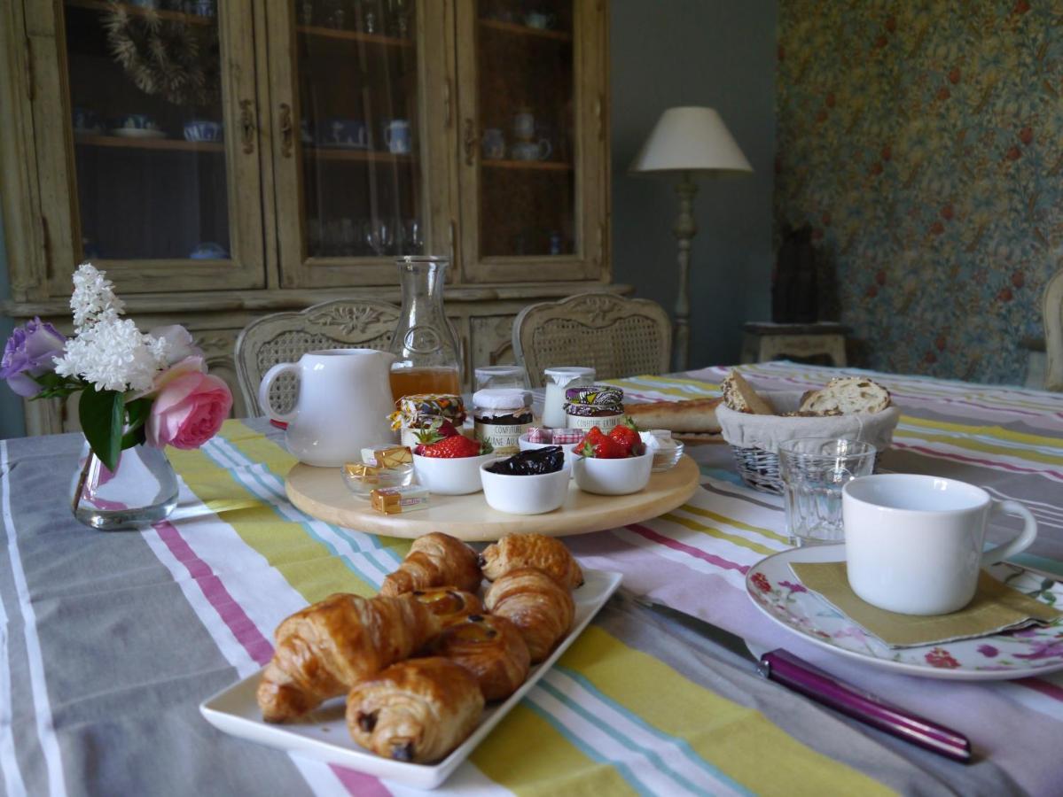 Bed and Breakfast L'Atelier 7 Сент Екстер'єр фото